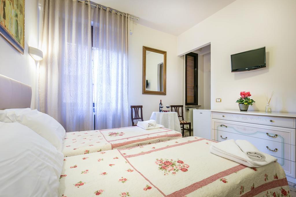 Monna Clara Hotel Florence Exterior photo