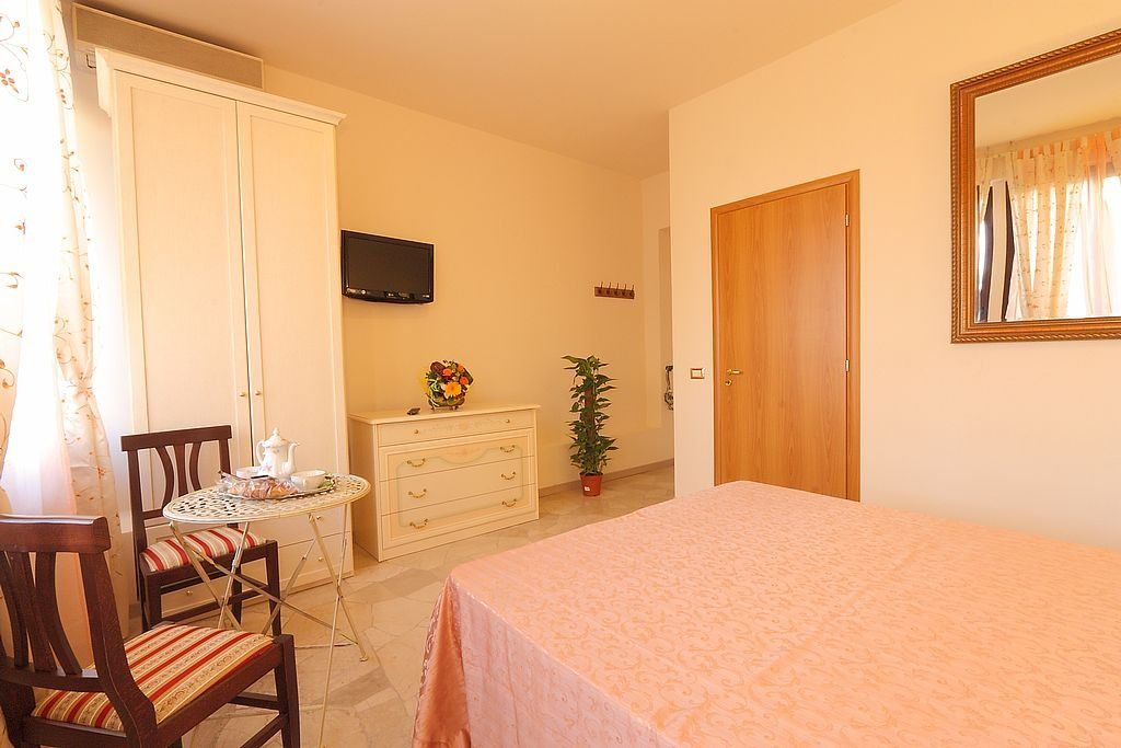 Monna Clara Hotel Florence Exterior photo